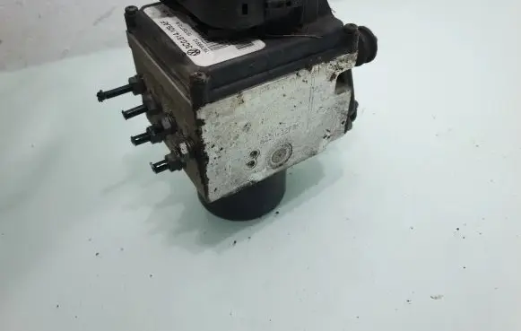 Volkswagen PASSAT B6 ABS Pump 3C0614109AF