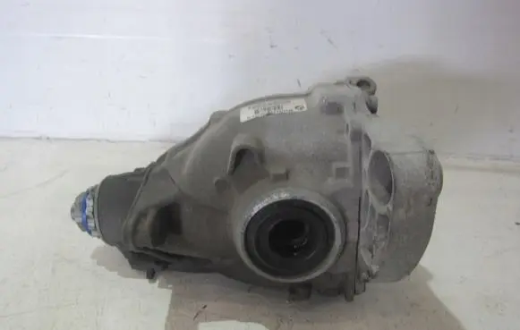 BMW X3 G01 Rear differential 33108686219