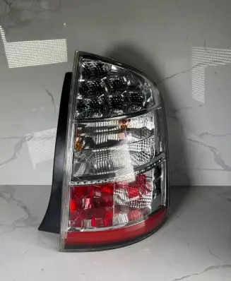 Toyota Prius (XW20) Rear/tail lights