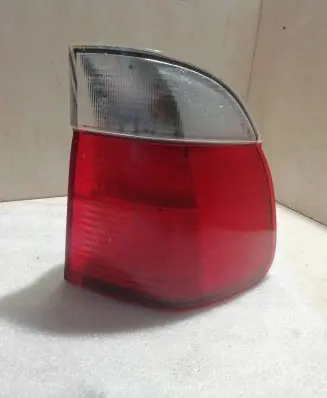 BMW 5 E39 Rear/tail lights 2496339 393390