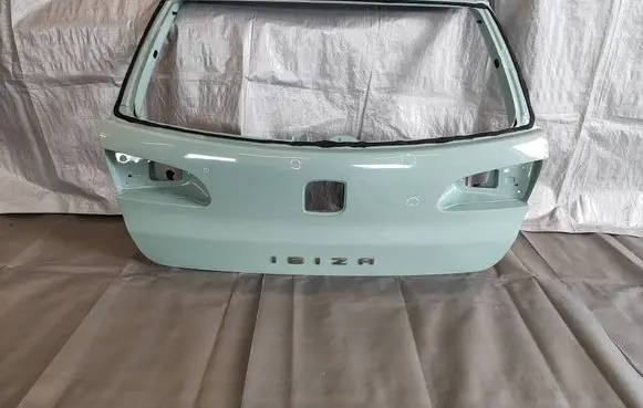 Seat Ibiza III (6L) Tailgate/trunk/boot lid 6L6827219