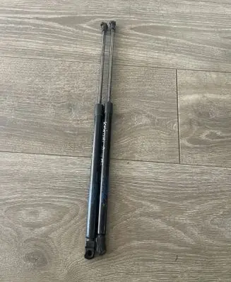 Nissan Qashqai Tailgate/trunk strut/damper 904504EA0A