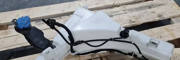 Audi A6 S6 C8 4K Windshield washer fluid reservoir/tank 4K0955451F
