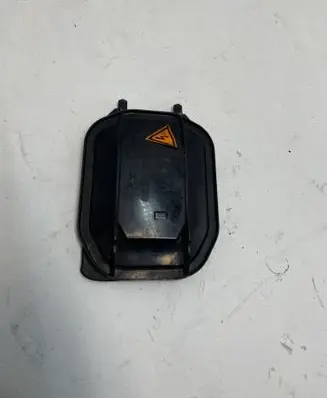 Volkswagen Touareg I Headlight/headlamp dust cover