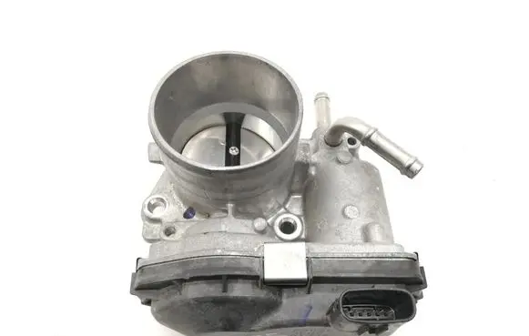 Toyota Yaris XP210 Throttle valve 22030F3030