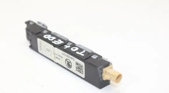 Seat Toledo IV (NH) Aerial antenna amplifier 5JA035577