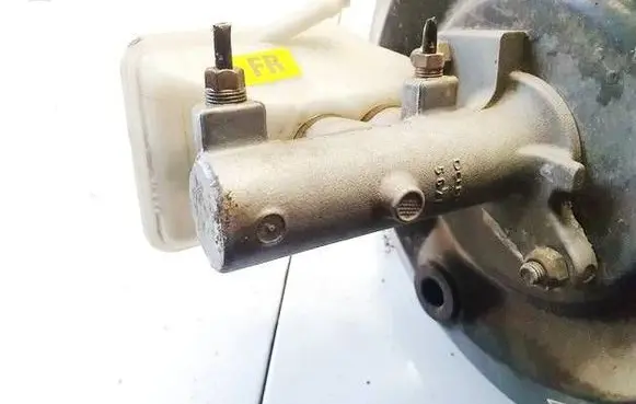 Opel Vectra B Master brake cylinder 5676