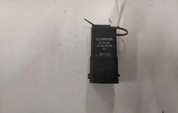 Citroen C5 Glow plug pre-heat relay 512520022 9640469680