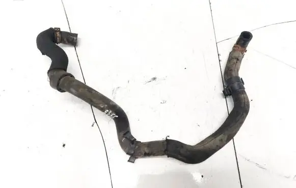 Mercedes-Benz E W212 Engine coolant pipe/hose