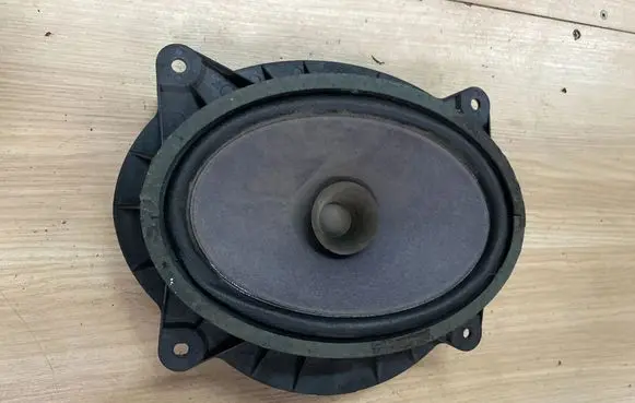 Toyota Land Cruiser (J120) Front door speaker 8616035190