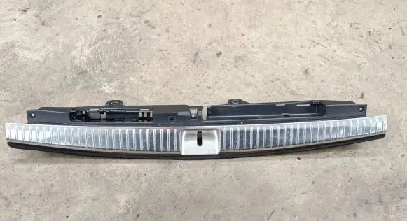 Mercedes-Benz E W213 Trunk/boot sill cover protection