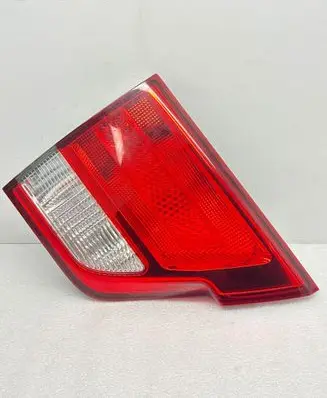 Jeep Grand Cherokee Tailgate rear/tail lights 57010275AE