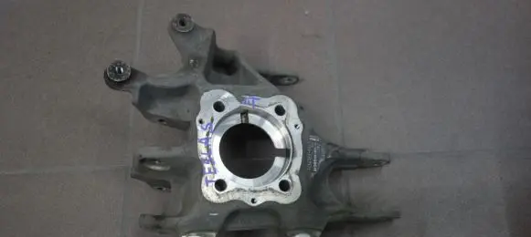 Tesla Model S Rear wheel hub spindle/knuckle 104250700A 112071 105854000A