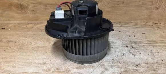 Volvo V70 Heater fan/blower 86577