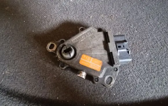 Toyota Camry Gear selector 8454020200