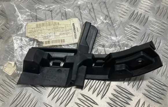 Audi Q5 SQ5 Front bumper mounting bracket 8R0807277A