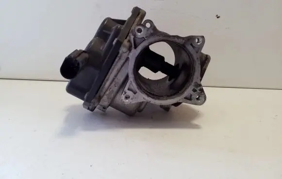 Volkswagen Amarok EGR valve 03L131501AA V29055987