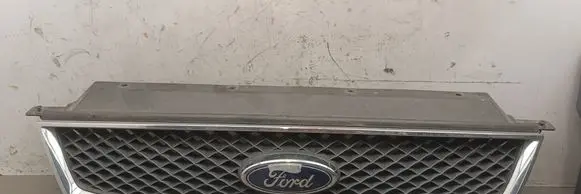 Ford C-MAX I Front grill 3M51R8B271AD 3M51R8138
