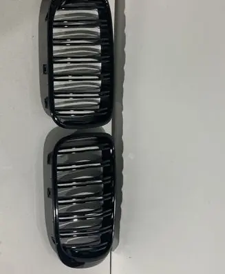 BMW X3 F25 Front bumper upper radiator grill