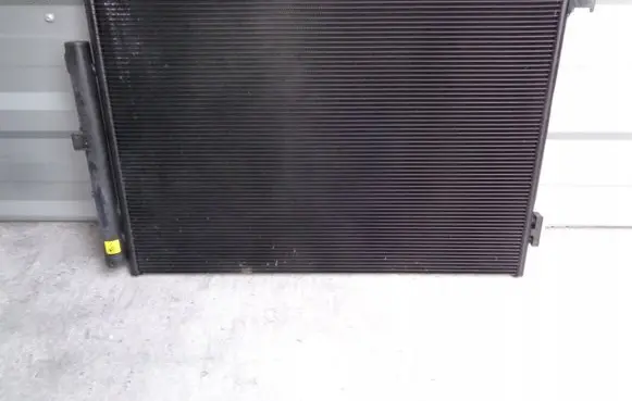 Maserati Levante A/C cooling radiator (condenser) 