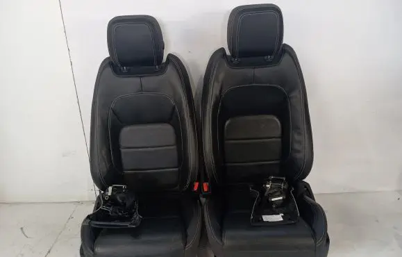 Jaguar F-Pace Seat set 