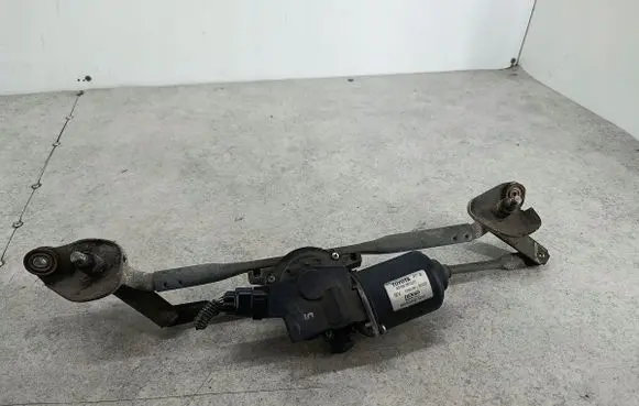 Toyota Corolla Verso E121 Front wiper linkage 