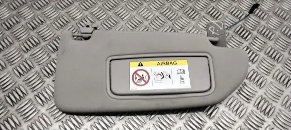 Volvo V70 Sun visor