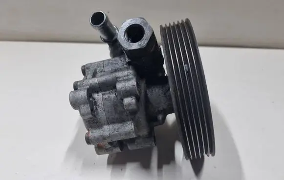 Peugeot 406 Power steering pump 9640886480 7617955508