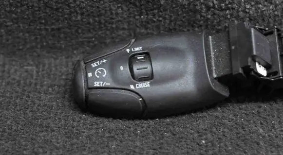 Peugeot 407 Indicator stalk 96637157XT