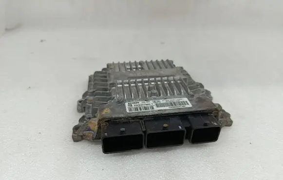 Peugeot 407 Engine control unit/module 9656413080 5WS40196ET 9655041480