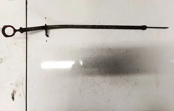 Volvo S40, V40 Oil level dip stick 