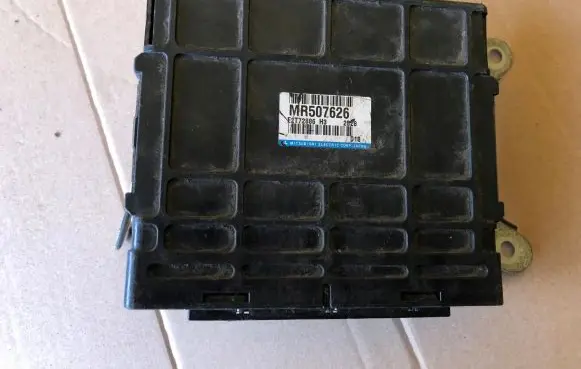 Mitsubishi Galant Other control units/modules MR507626
