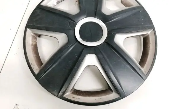 Opel Corsa D R15 wheel hub/cap/trim 