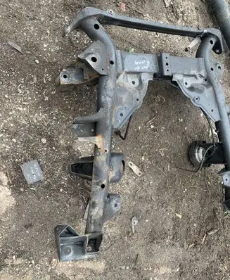BMW X3 E83 Front subframe
