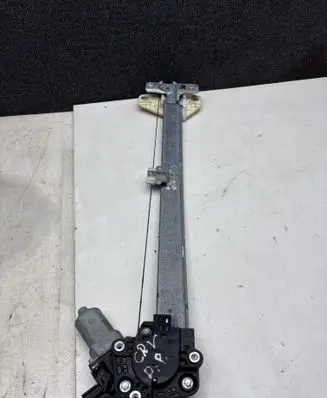 Honda CR-V Front door window regulator with motor 
