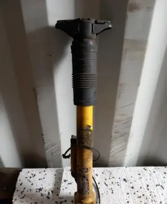 Jeep Grand Cherokee Rear shock absorber/damper 05181549AC