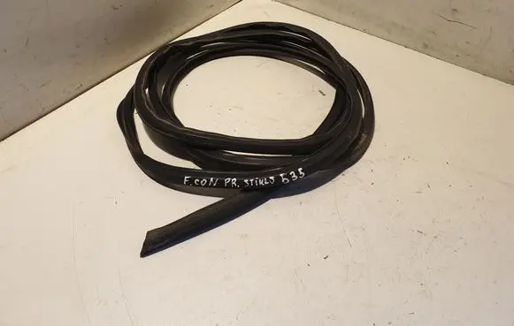 Ford Transit - Tourneo Connect Loading door rubber seal (on body) 