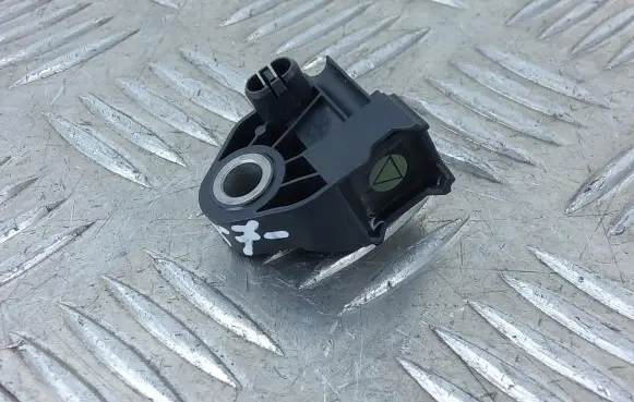 Hyundai i20 (BC3 BI3) Airbag deployment crash/impact sensor 95920AA100