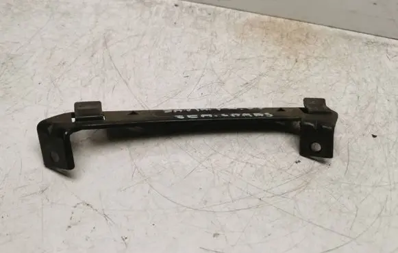 Hyundai Santa Fe Front bumper mounting bracket