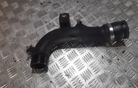 Toyota Corolla Verso AR10 Intercooler hose/pipe 173620R010
