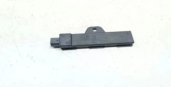 BMW 5 F10 F11 Keyless system antenna 9220832 65209220832