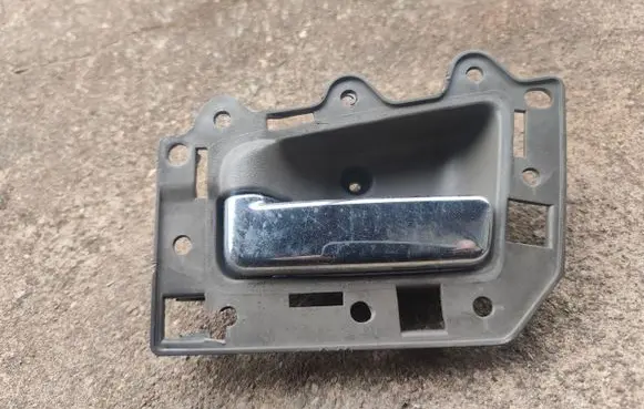 Jeep Grand Cherokee (WK) Front door interior handle VT5883