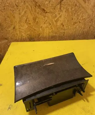 Car ashtray