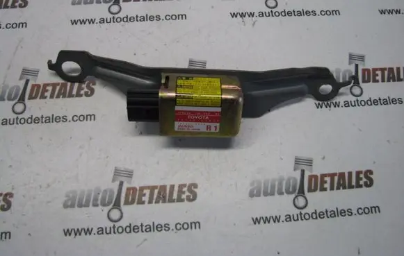 Toyota Camry Airbag deployment crash/impact sensor 8983333010