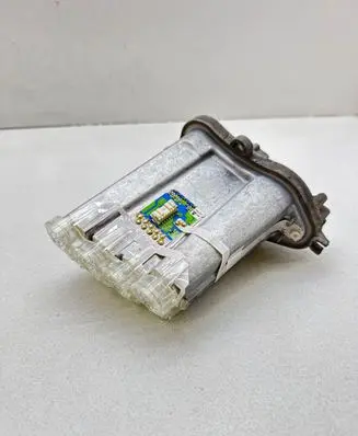 Headlight part