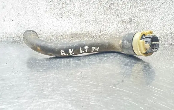 Opel Astra H Coolant pipe/hose 