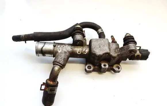 Mazda 626 Engine coolant pipe/hose
