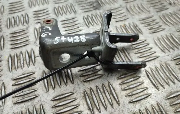 Citroen C3 Rear door upper hinge