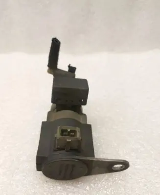 Audi A8 S8 D2 4D Turbo solenoid valve 057906629 53463400