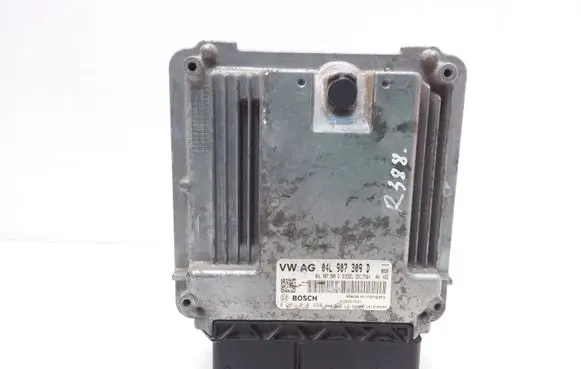 Skoda Octavia Mk3 (5E) Engine control unit/module 04L907309D 0281018498